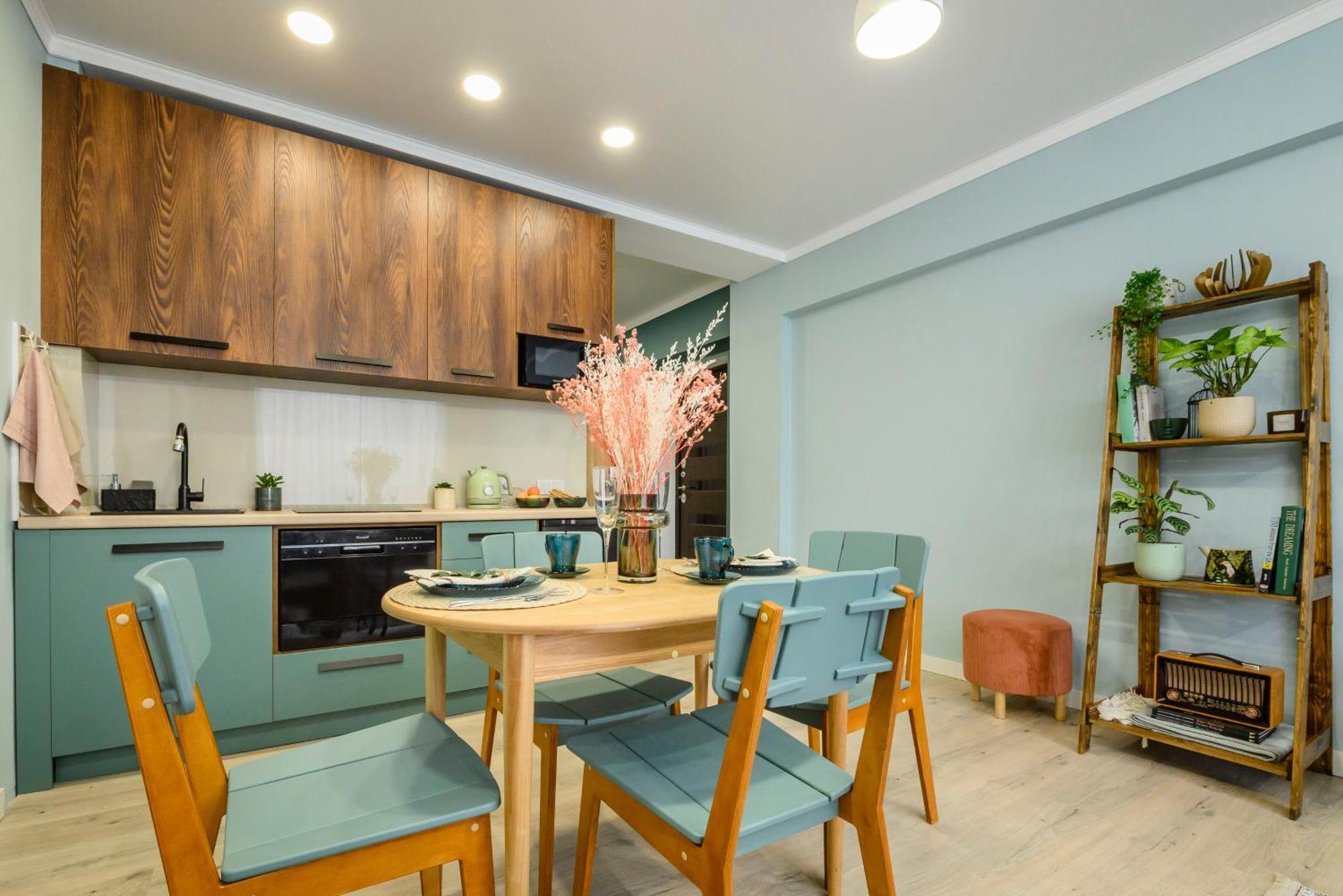 Mid-Century Charm Apartments В Центре Алматы Exteriör bild