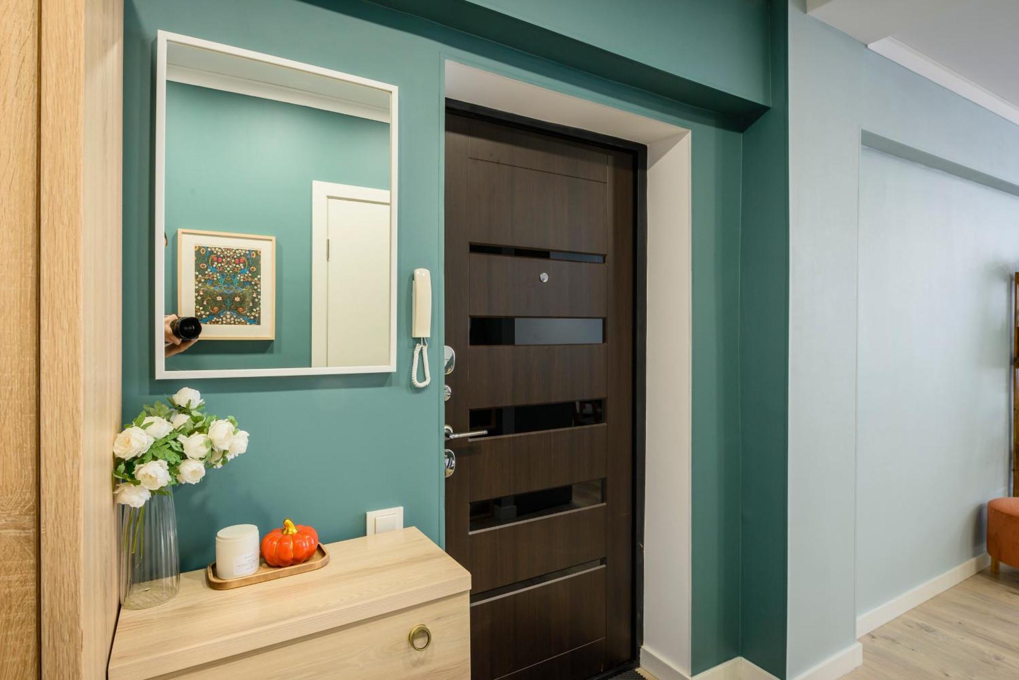 Mid-Century Charm Apartments В Центре Алматы Exteriör bild
